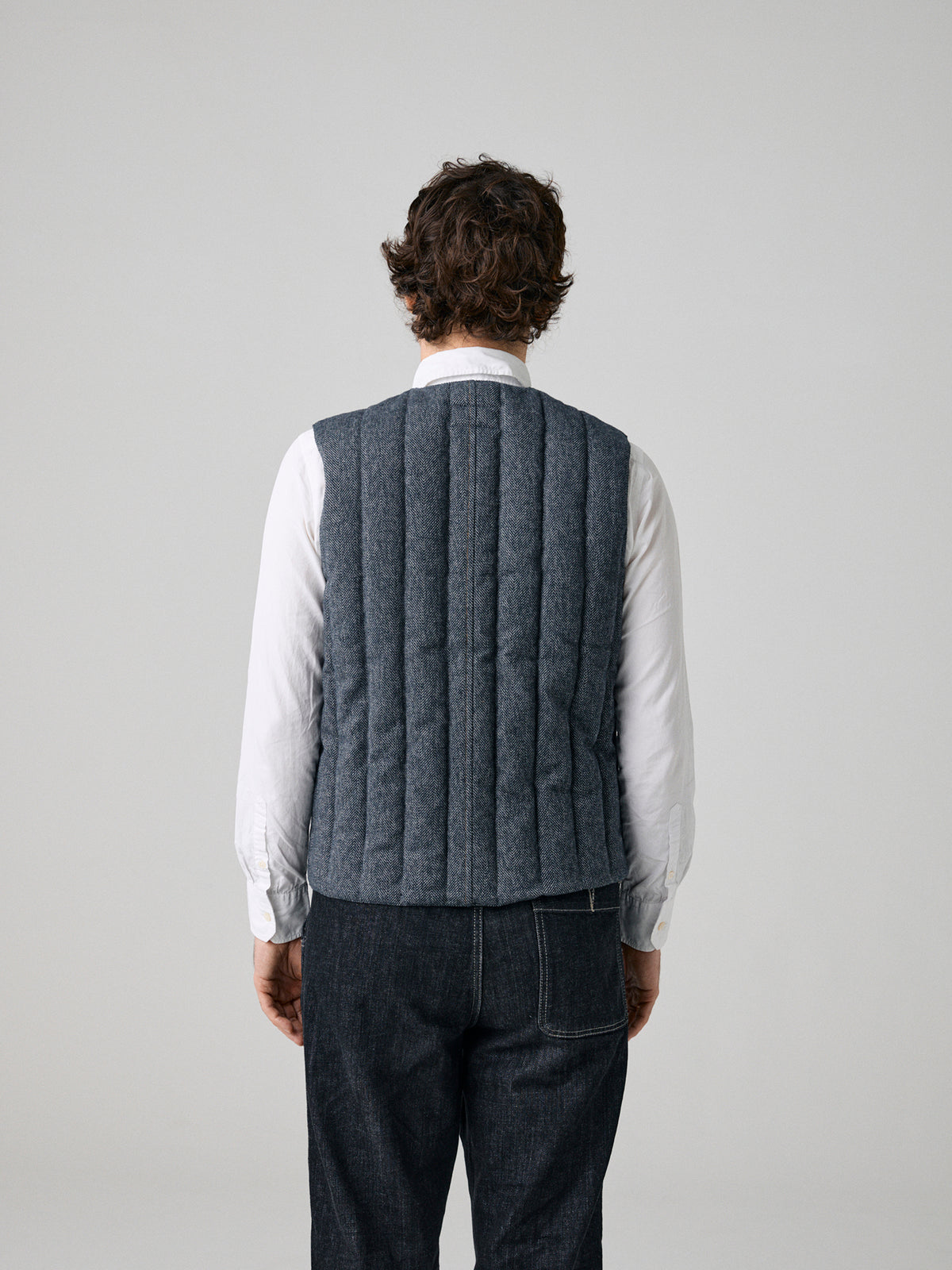 DOWN MIDDLER GILET