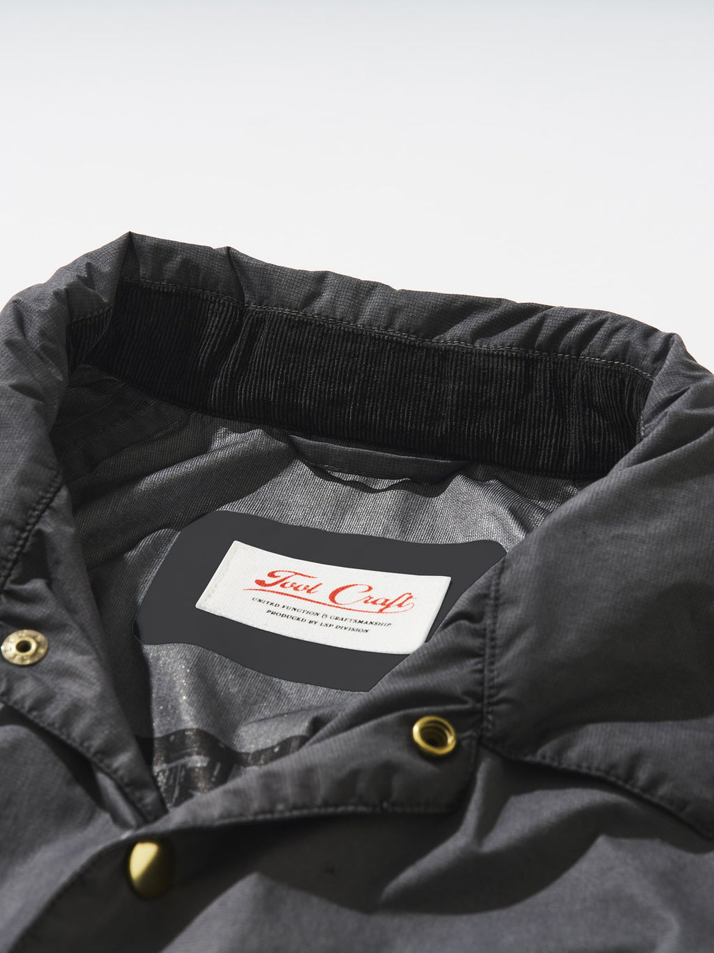 3L NYLON COACH JACKET