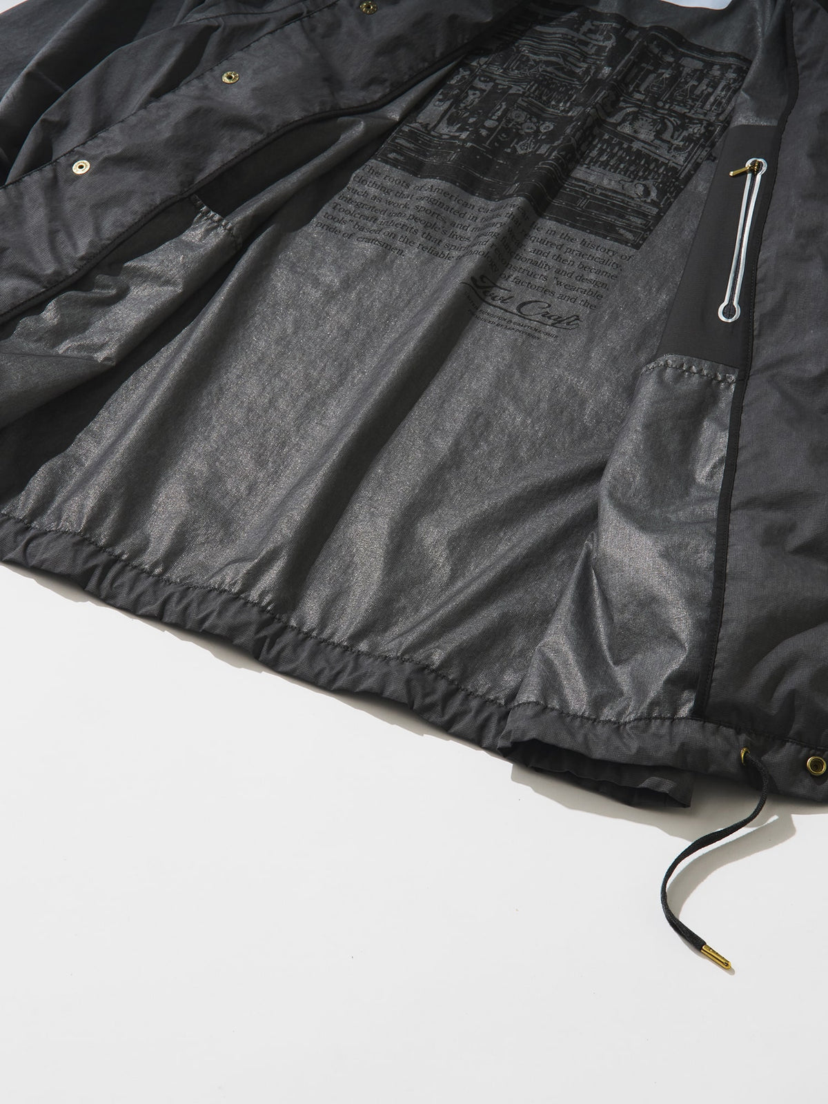 3L NYLON COACH JACKET