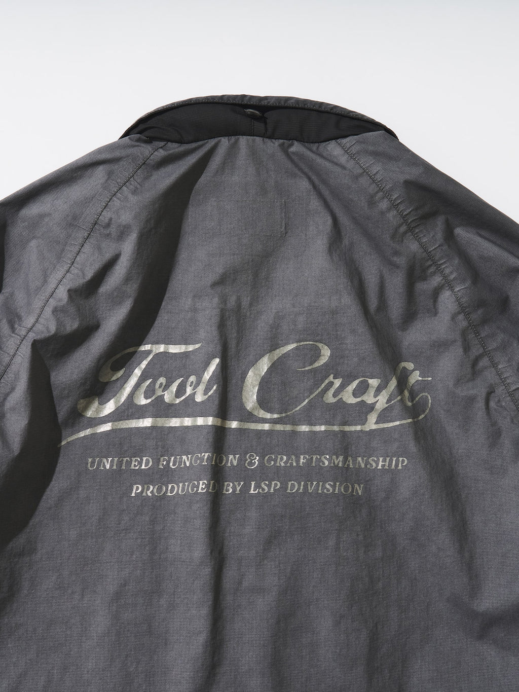 3L NYLON COACH JACKET