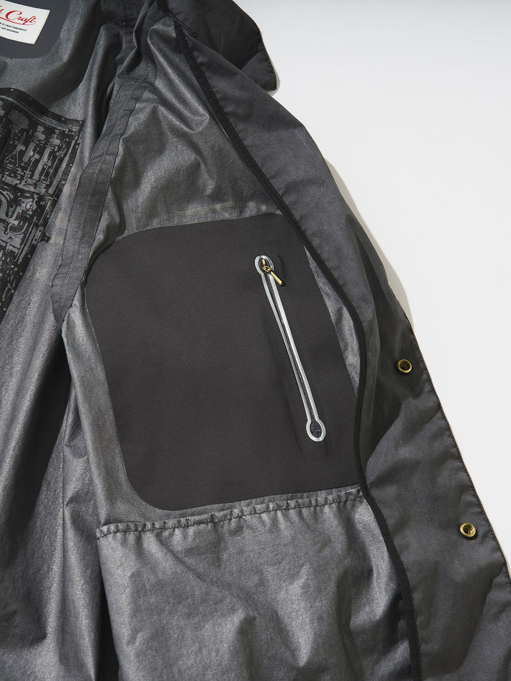 3L NYLON COACH JACKET