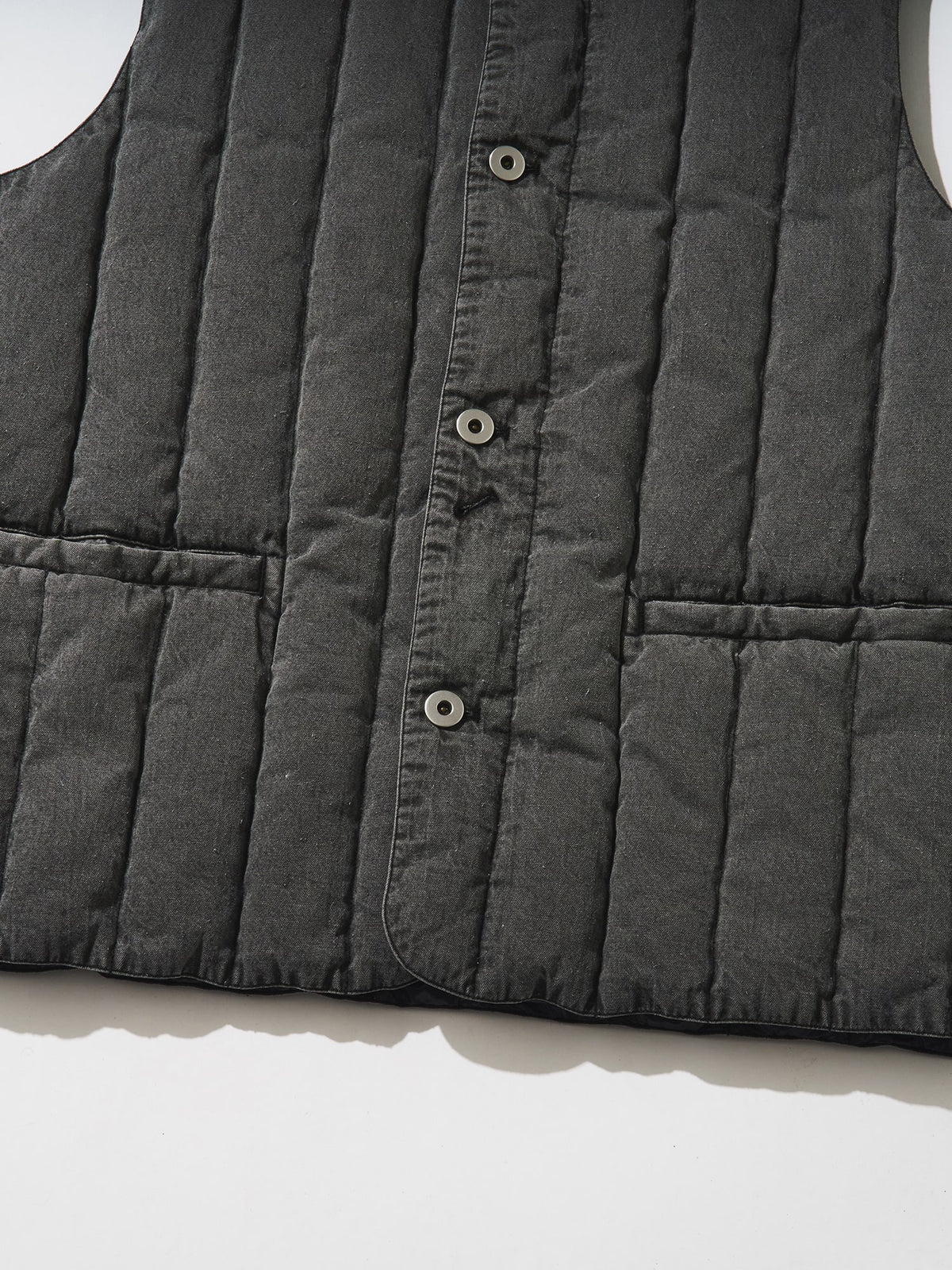 DOWN MIDDLER GILET